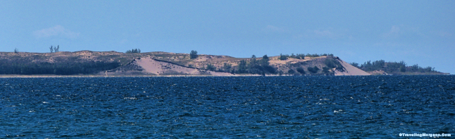 Sleeping Bear Dunes at Sleeping Bear Dunes National Lakeshore.
Click for larger picture.